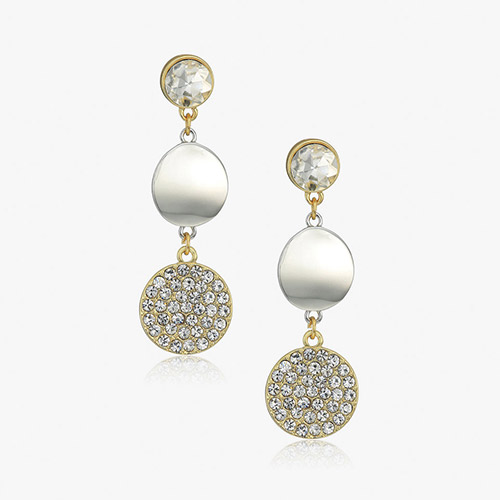 women_hoop_earrings