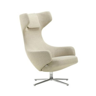 Plastic wood round bar stools