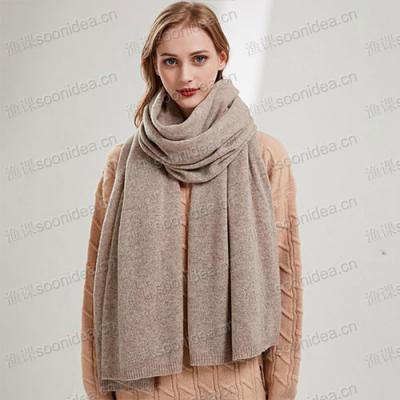 Wool scarf